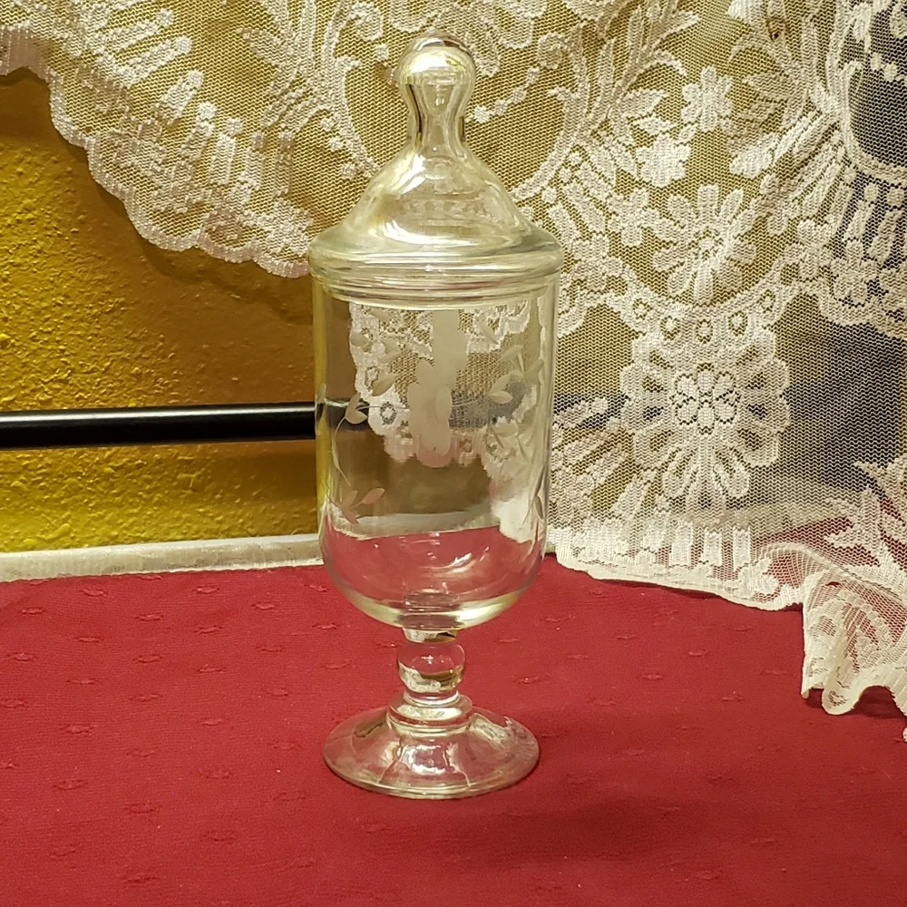 Vtg Crystal Lidded Footed Pedestal Wine Glass Floral Etched